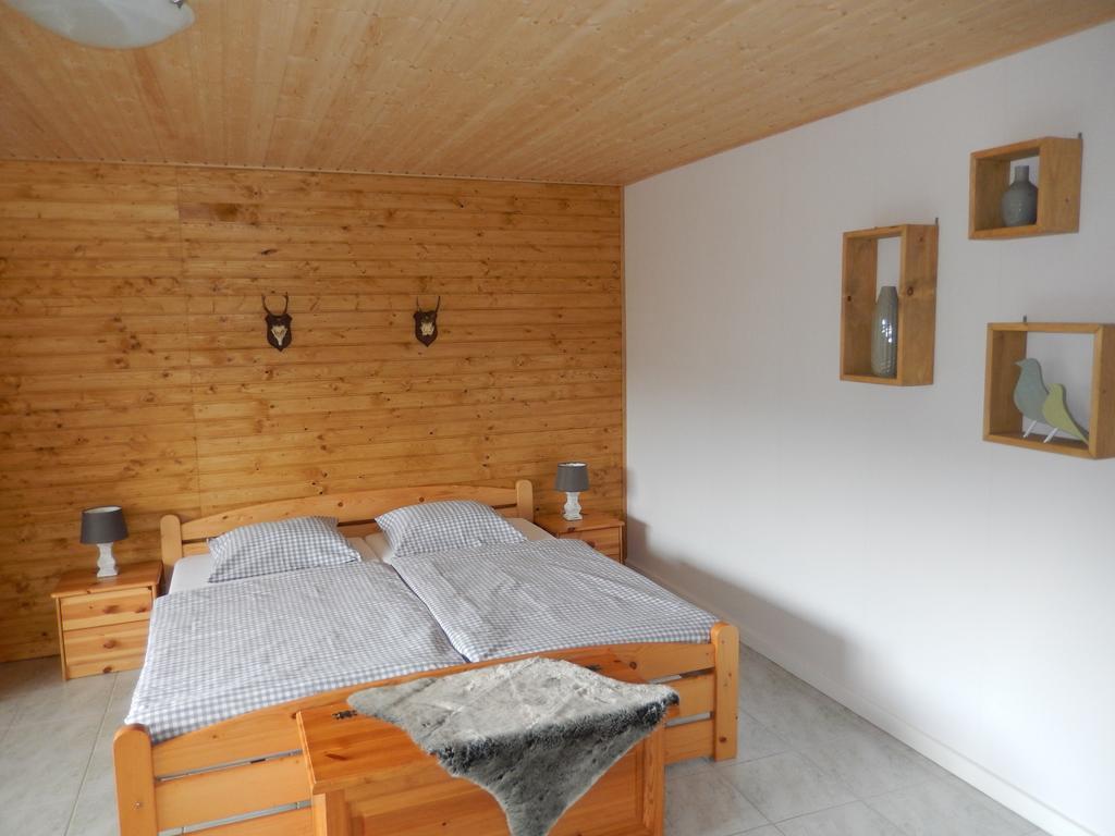 Appartamento Haus Am Wald Steindorf am Ossiacher See Esterno foto